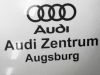 Schild aus Aluminium fr Audi in Augsburg. Beschriftung in Folientechnik.
